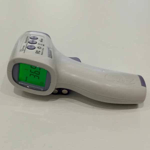Termometro digitale a infrarossi: misurazione in un secondo!
